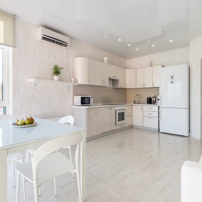 Climatisation réversible moderne dans une cuisine